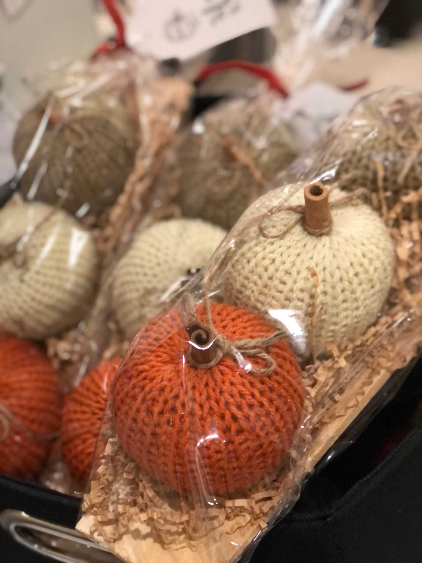 3 knit pumpkin set