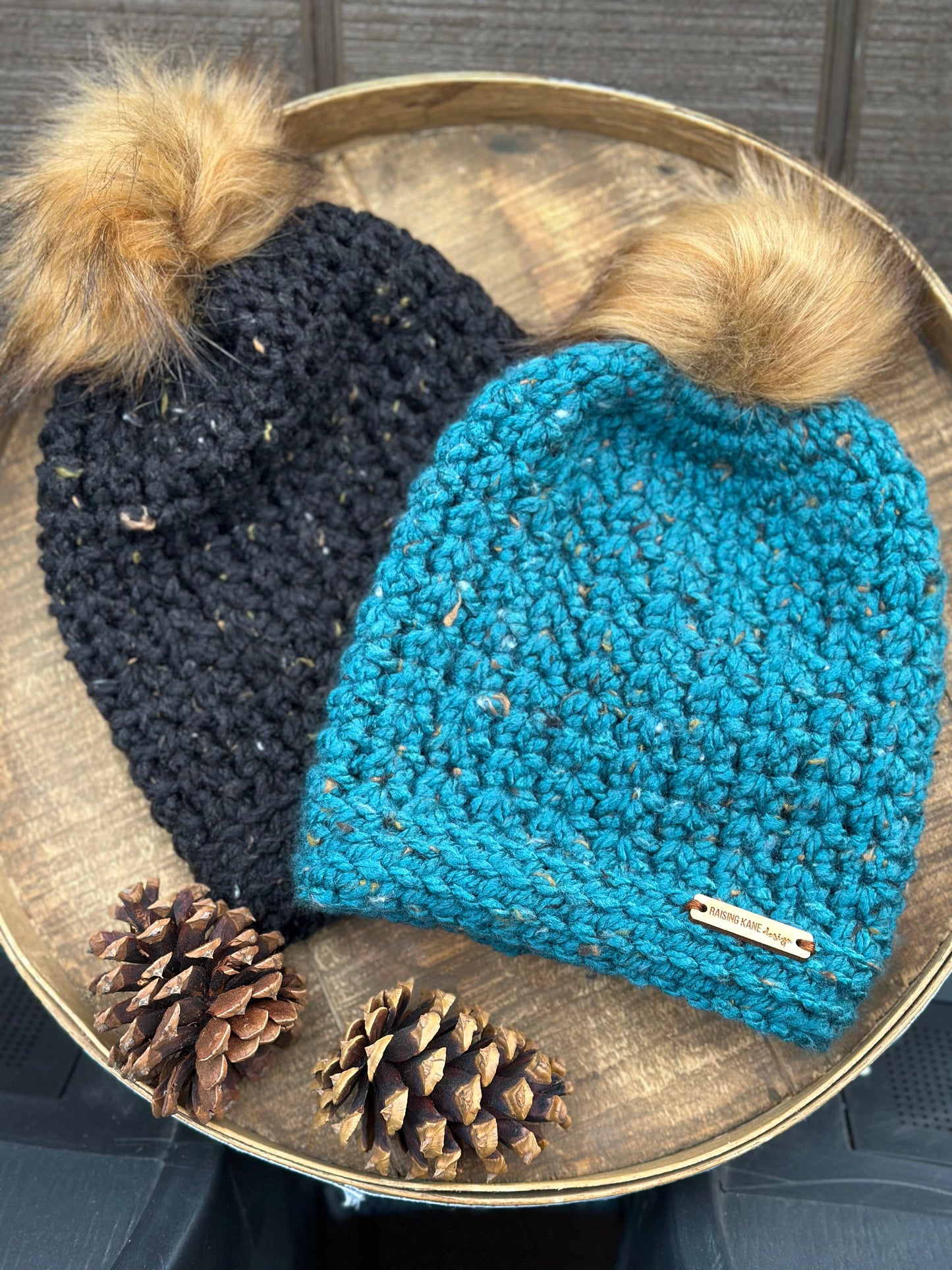 Bay Beanie with removable pom