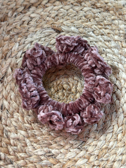 handmade scrunchie, crochet scrunchie, velvet scrunchie, sensory scrunchie, cozy hair accessory, crochet hair tie, soft hair scrunchie, handmade gift
